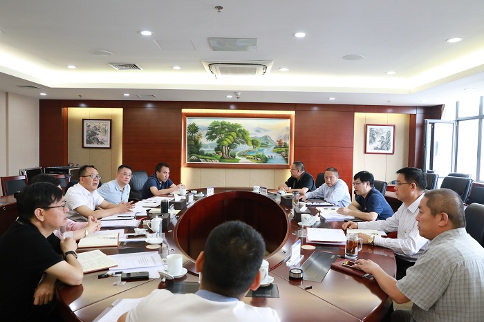 ?集团召开2019年党委理论中心组第7次集中进建会议