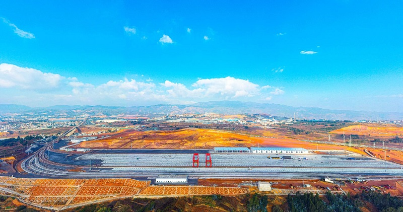 进建二十大 立功新时期丨祥云财富铁路专用线：笛声音处筑梦圆